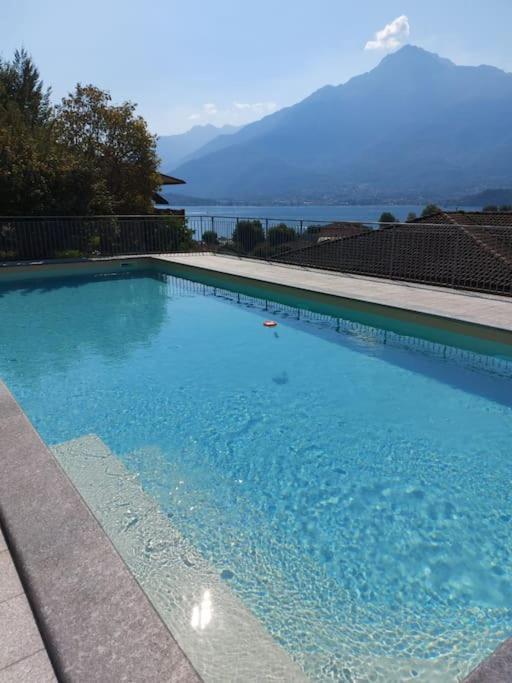 Lago-Apartment Midy, Sfeervol, Zwembad, Airco Domaso Εξωτερικό φωτογραφία