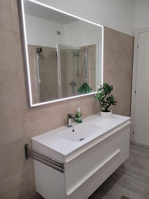 Lago-Apartment Midy, Sfeervol, Zwembad, Airco Domaso Εξωτερικό φωτογραφία