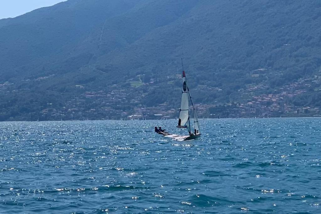 Lago-Apartment Midy, Sfeervol, Zwembad, Airco Domaso Εξωτερικό φωτογραφία